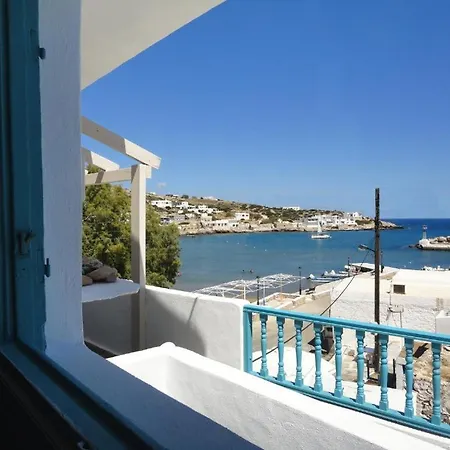 Ostria - Molos Alopronia