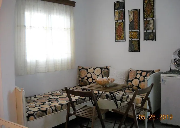 Ostria - Molos Lägenhet Alopronia