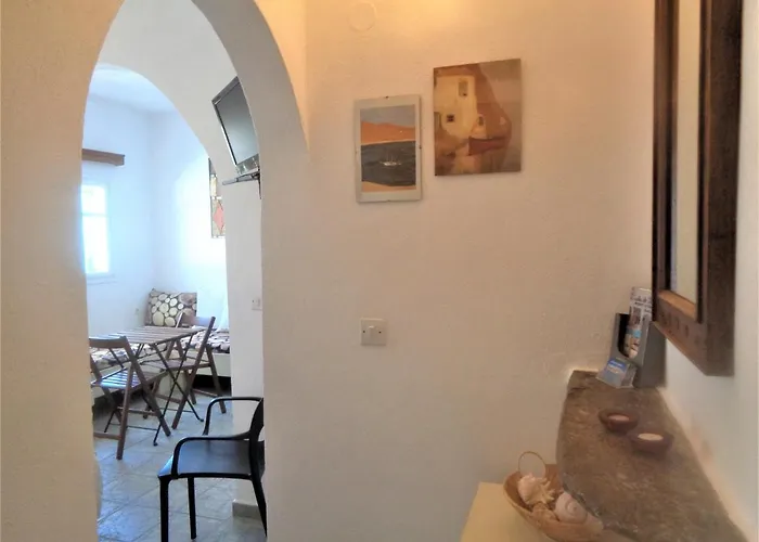 Апартаменты Ostria - Molos